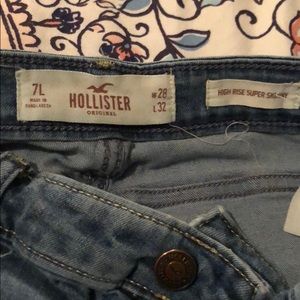 3 pairs of Hollister skinny jeans.